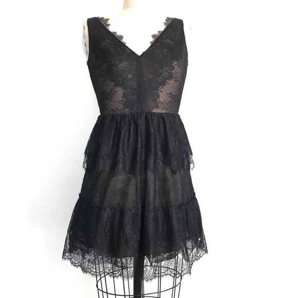 BCBGMaxAzria XS Willa black lace dress party dress - Picture 4 of 8